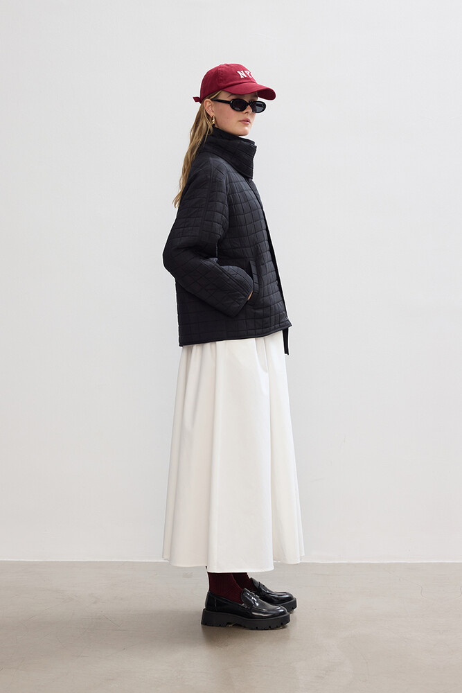 BE BLUE - SİYAH KAPİTONELİ ATKILI MONT