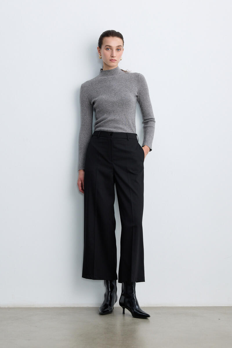 SİYAH KISA STRAIGHT FIT PANTOLON