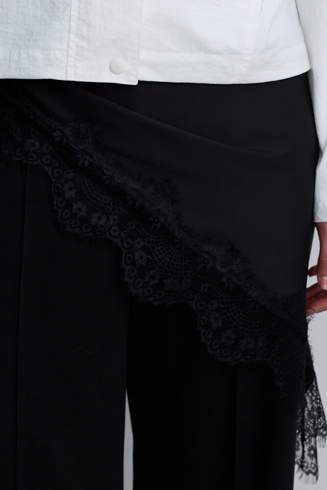 BE BLUE - SİYAH SATEN DANTEL DETAYLI ŞAL