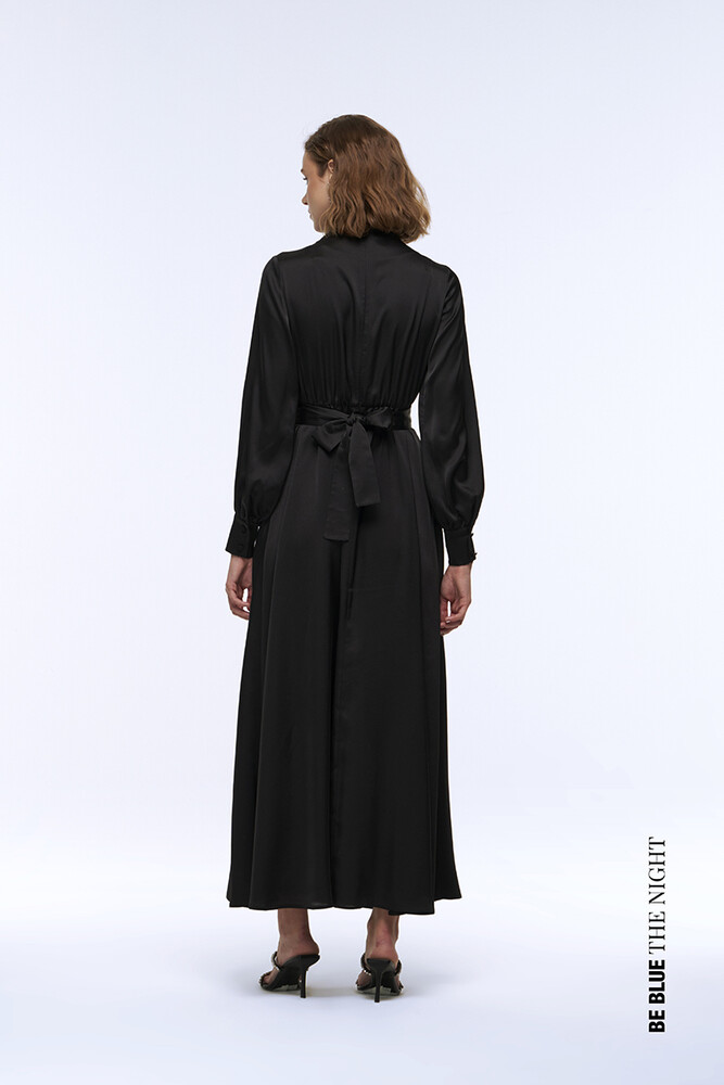 BE BLUE - SİYAH TAŞLI SATEN ELBİSE