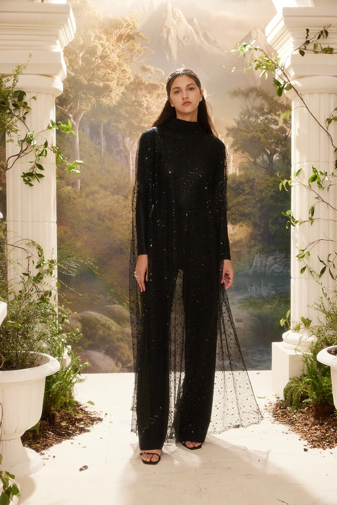 BE BLUE - SİYAH UZUN IŞILTILI PELERİN