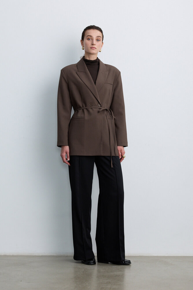 BE BLUE - TOZLU KAHVE KUŞAKLI BLAZER