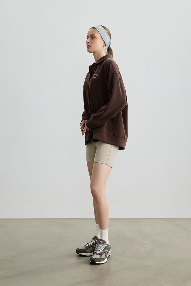 TOZLU KAHVERENGİ POLO YAKA İNCE SWEATSHIRT - Thumbnail