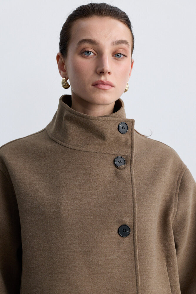 BE BLUE - SICAK KAHVE DİK YAKA KISA KABAN