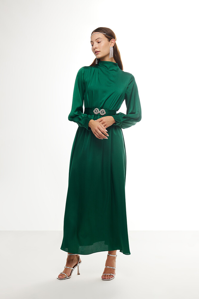 BE BLUE - YEŞİL TAŞLI SATEN ELBİSE