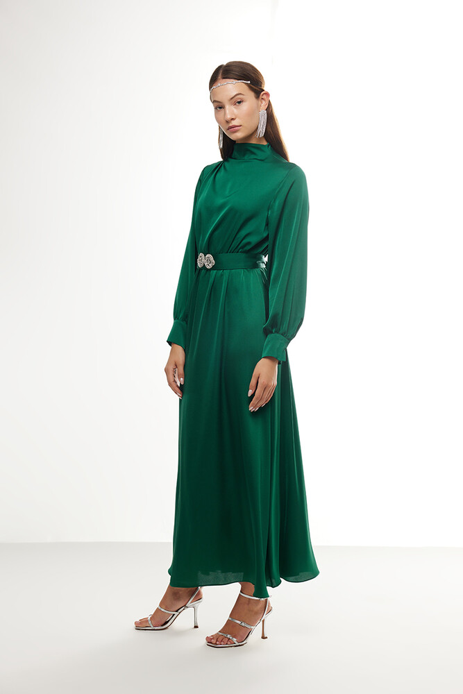 BE BLUE - YEŞİL TAŞLI SATEN ELBİSE